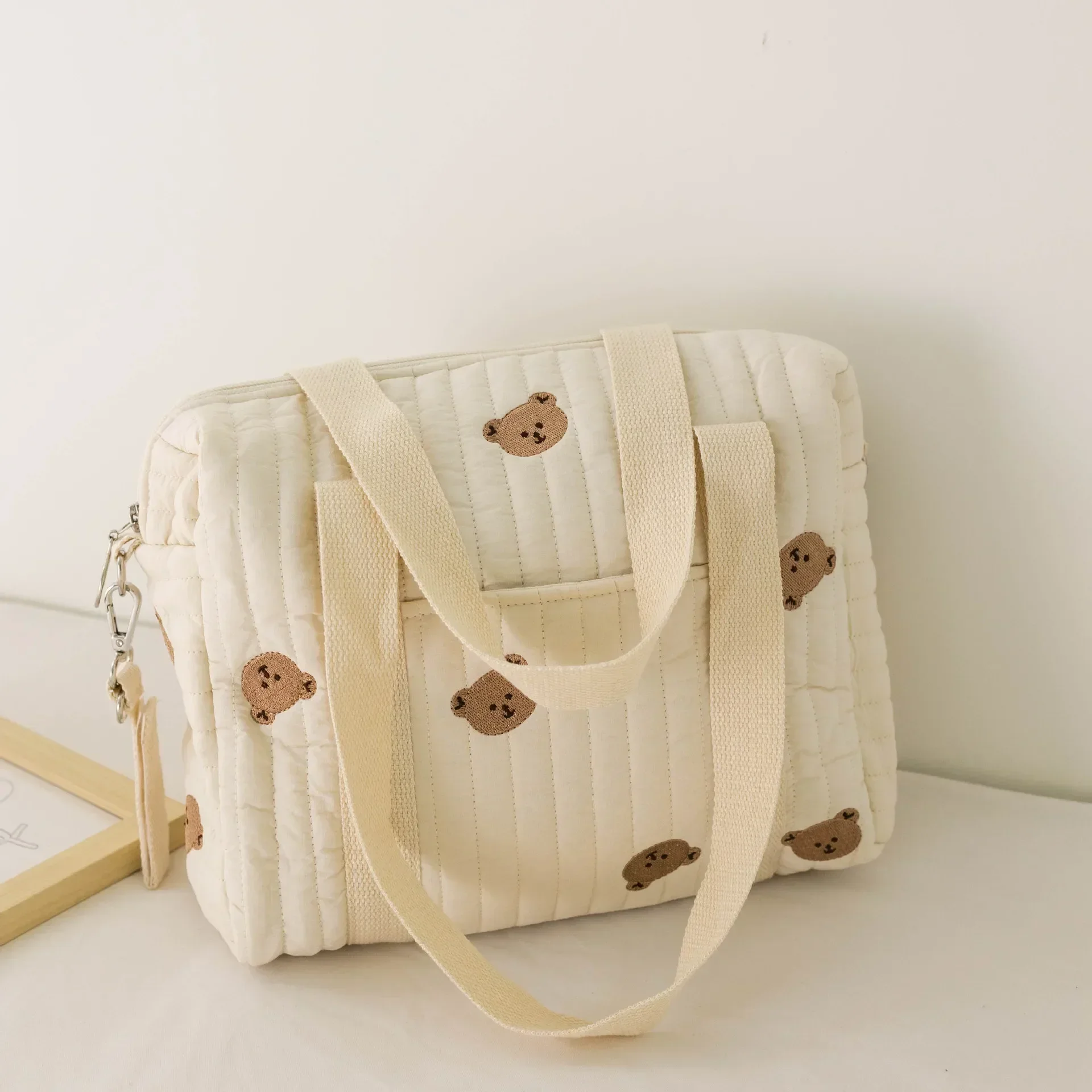 Pochette à langer pour bébé en forme de nounours, avec broderie fleurie, en tissu doux – Image 5