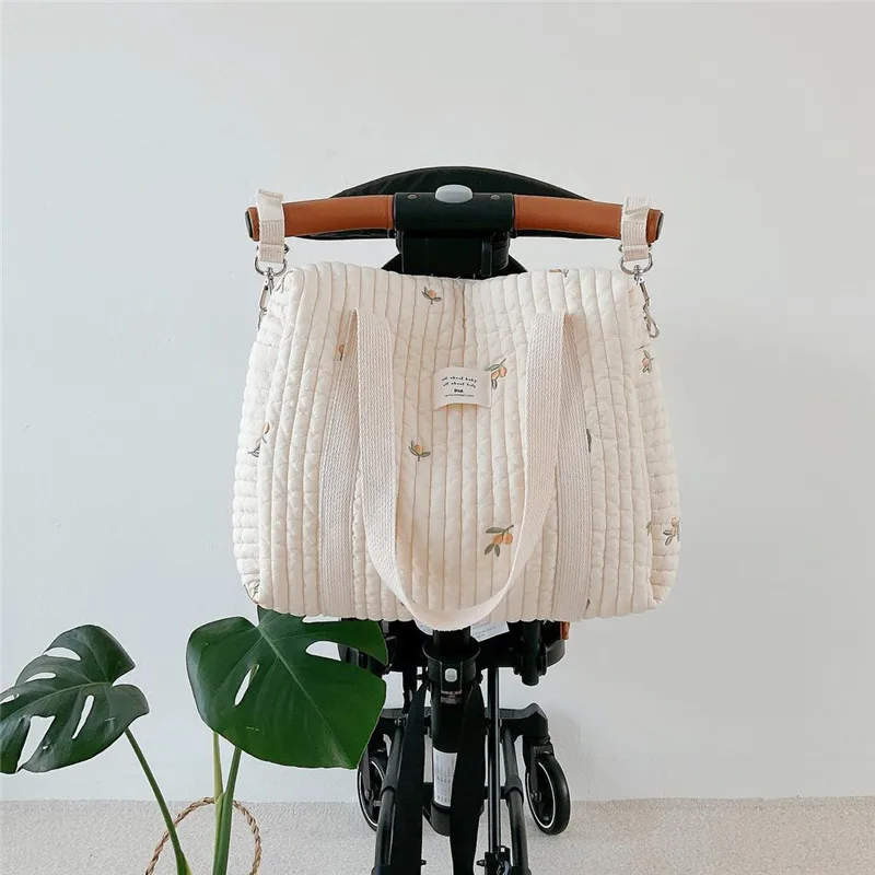 Sac de maman tendance, à bandoulière portable, matelassé brodé. – Image 2
