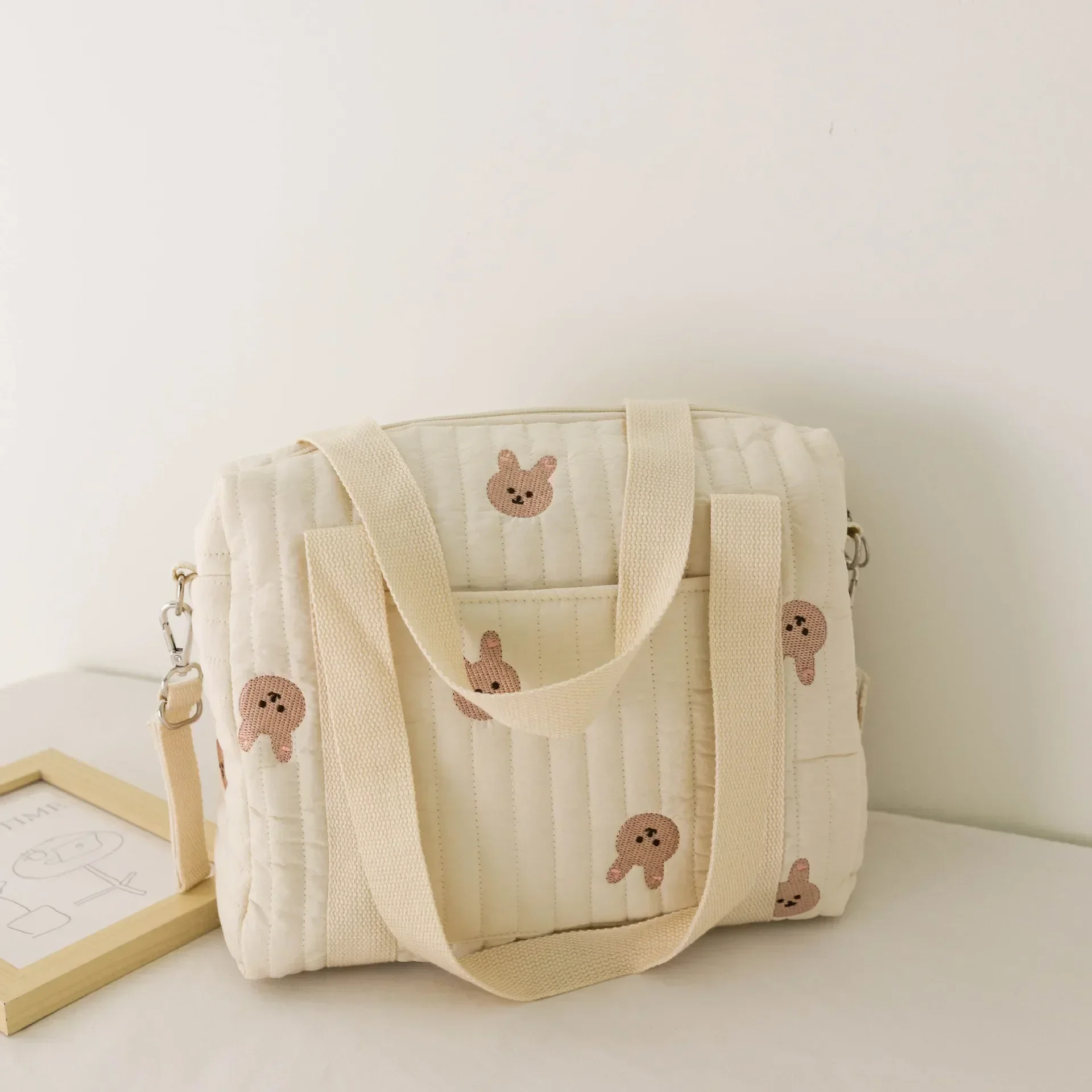 Pochette à langer pour bébé en forme de nounours, avec broderie fleurie, en tissu doux – Image 8