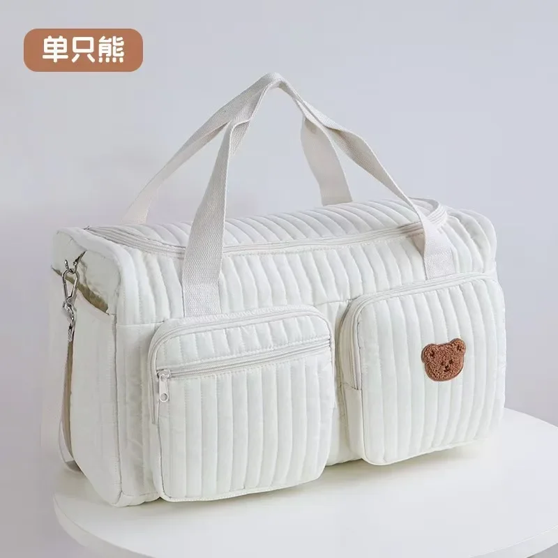 Sac à langer pour bébé, Motif brodé « ourson et fleurs » Tissu en coton beige et à fermeture éclair – Image 7