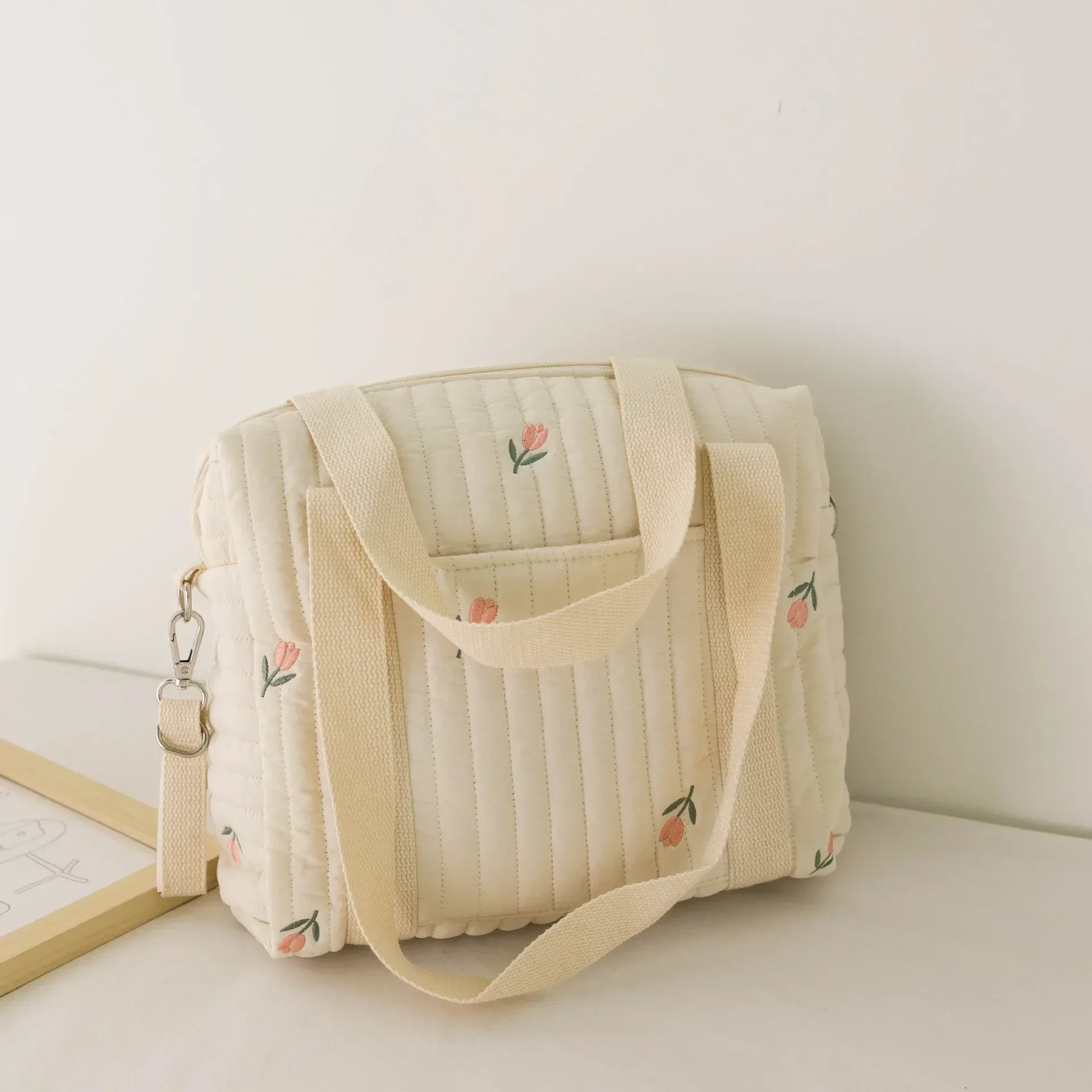 Pochette à langer pour bébé en forme de nounours, avec broderie fleurie, en tissu doux – Image 6